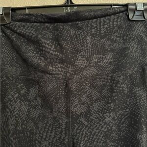 Danskin Black Leggings Comfortable Fit